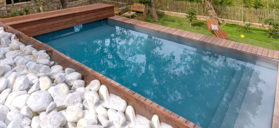 Piscine à Débordement Aside